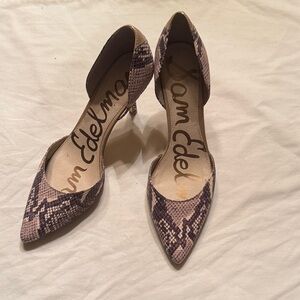 Sam Edelman Black and Cream Snakeskin Heels